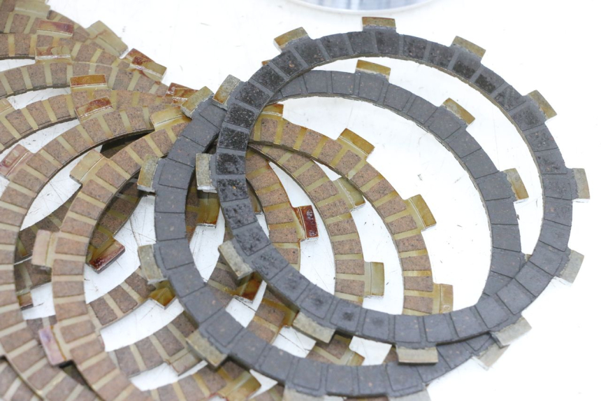 photo de EMBRAYAGE YAMAHA TDM ABS 900 (2002 - 2014) - Points de fixation