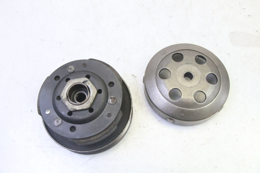 photo de EMBRAYAGE GTS VICI 4T 50 (2020 - 2025)