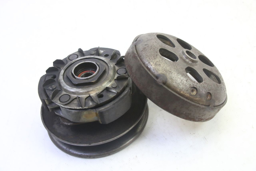 photo de EMBRAYAGE PIAGGIO XEVO - X EVO 125 (2007 - 2016)