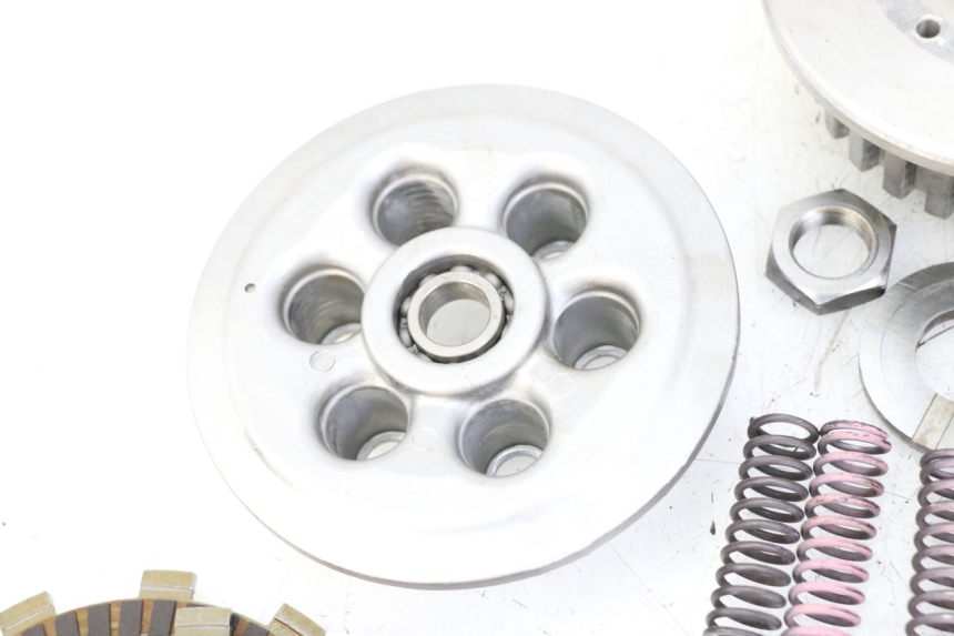 photo de EMBRAYAGE YAMAHA FZ6 FAZER S2 600 (2007 - 2011)