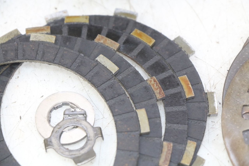 photo de EMBRAYAGE YAMAHA SR 125 (1982 - 2003)