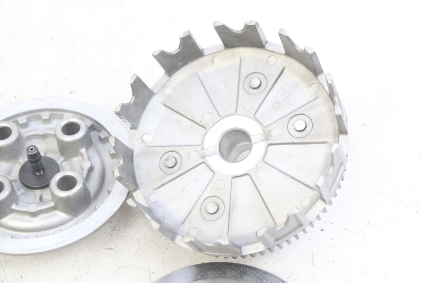 photo de EMBRAYAGE YAMAHA SR 125 (1982 - 2003)