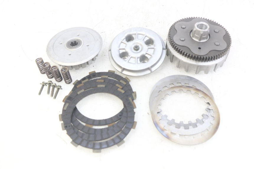 photo de EMBRAYAGE YAMAHA SR 125 (1982 - 2003)