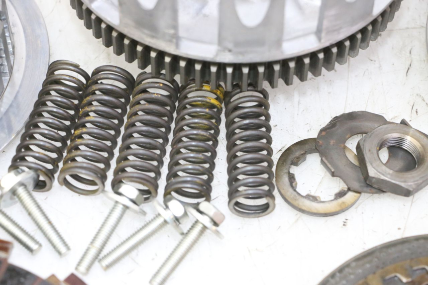 photo de EMBRAYAGE YAMAHA YFM R RAPTOR 250 (2008 - 2014)