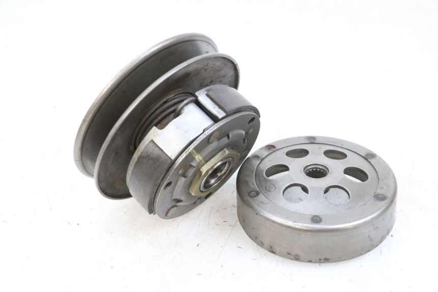 photo de EMBRAYAGE YAMAHA YP MAJESTY 125 (2002 - 2006) - Zoom état d’usage