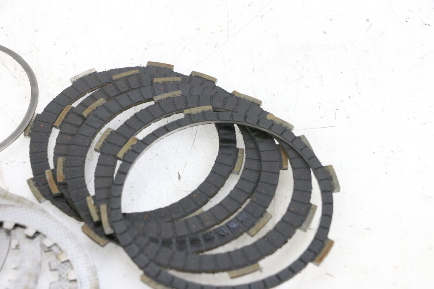 photo de EMBRAYAGE KYMCO ZING 125 (1997 - 2003) - Gros plan technique