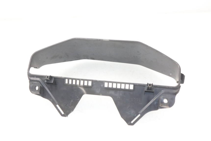 photo de ENTOURAGE COMPTEUR SUZUKI BURGMAN 650 (2002 - 2004)