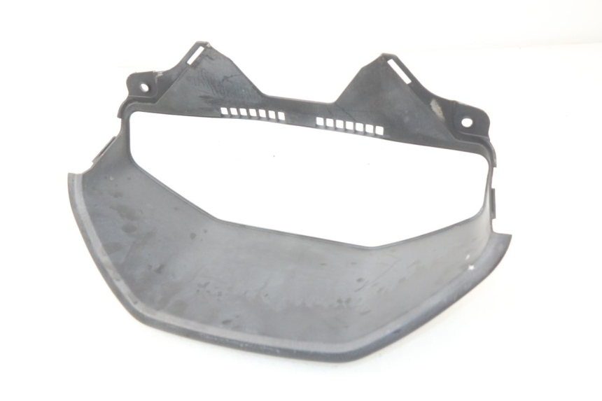 photo de ENTOURAGE COMPTEUR SUZUKI BURGMAN 650 (2002 - 2004)
