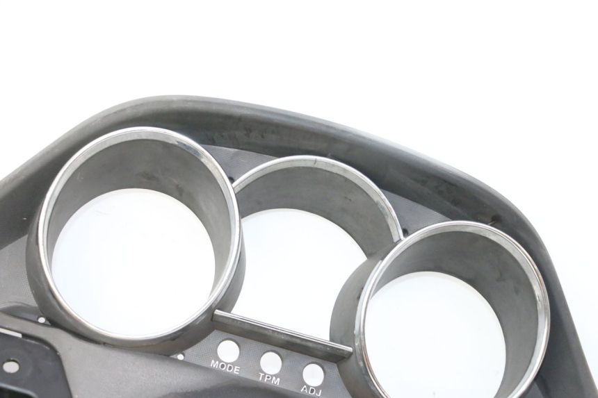 photo de ENTOURAGE COMPTEUR KYMCO DINK STREET 125 (2009 - 2014)