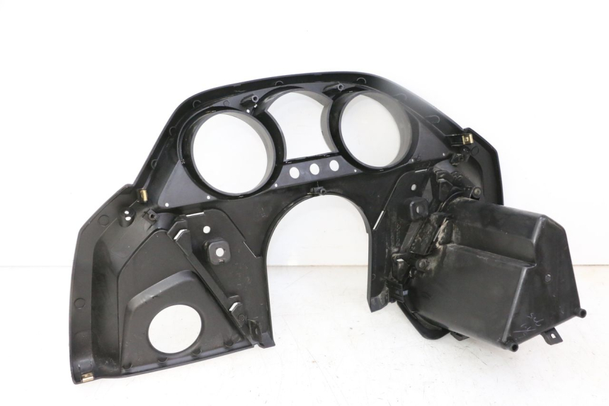 photo de ENTOURAGE COMPTEUR KYMCO DINK STREET 125 (2009 - 2014)