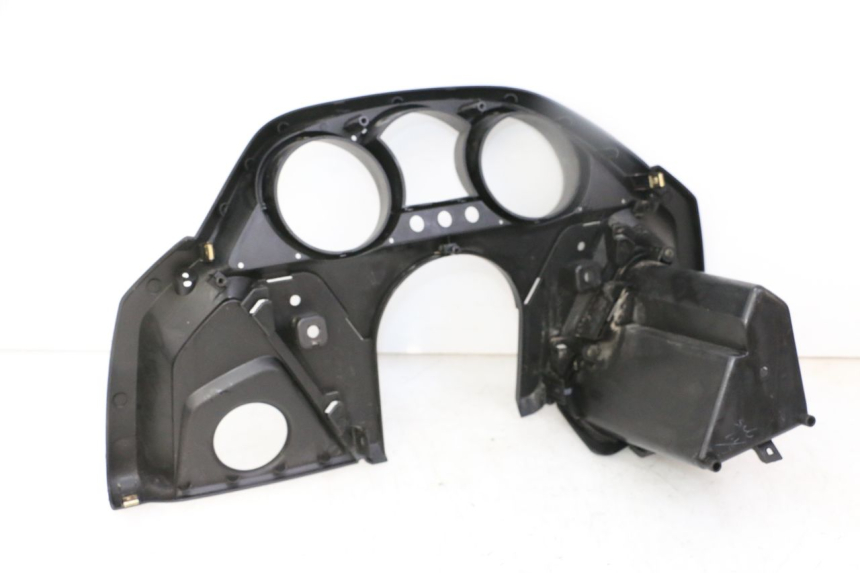 photo de ENTOURAGE COMPTEUR KYMCO DINK STREET 125 (2009 - 2014)