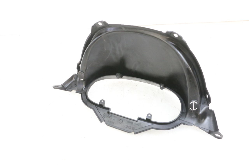 photo de ENTOURAGE COMPTEUR PEUGEOT ELYSEO 125 (1999 - 2004) - Zoom état d’usage