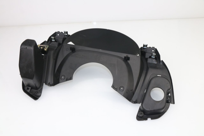 photo de ENTOURAGE COMPTEUR SYM GTS 125 (2005 - 2008)