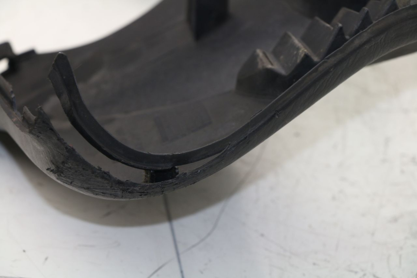 photo de ENTOURAGE COMPTEUR HONDA FES S-WING SWING 125 (2007 - 2015)