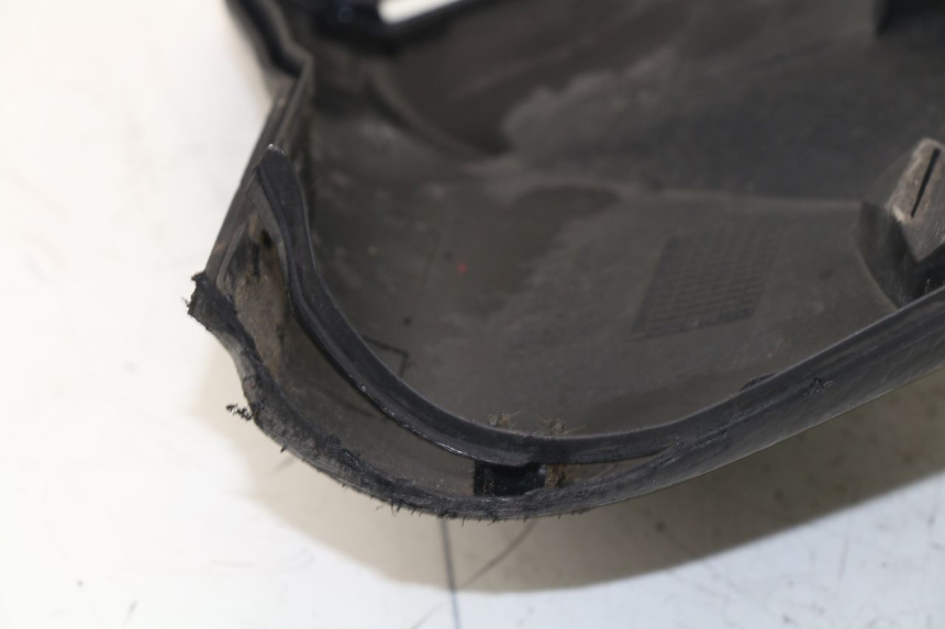 photo de ENTOURAGE COMPTEUR HONDA FES S-WING SWING 125 (2007 - 2015)