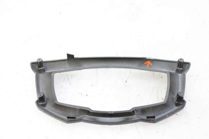 photo de ENTOURAGE COMPTEUR PIAGGIO MP3 HPE 310 (2024 - 2025)