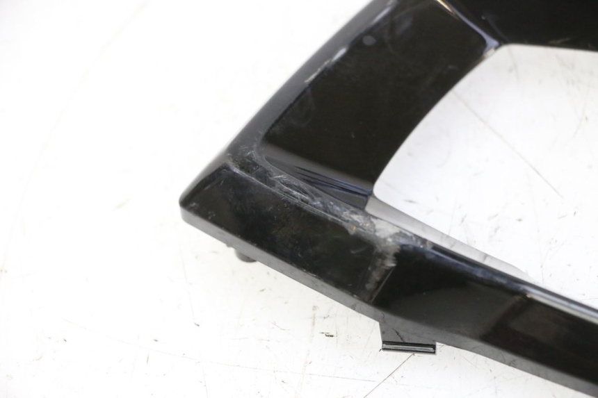 photo de ENTOURAGE COMPTEUR PIAGGIO MP3 HPE 310 (2024 - 2025)