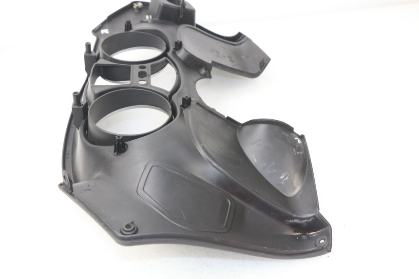 photo de ENTOURAGE COMPTEUR PIAGGIO MP3 LT 400 (2007 - 2012)