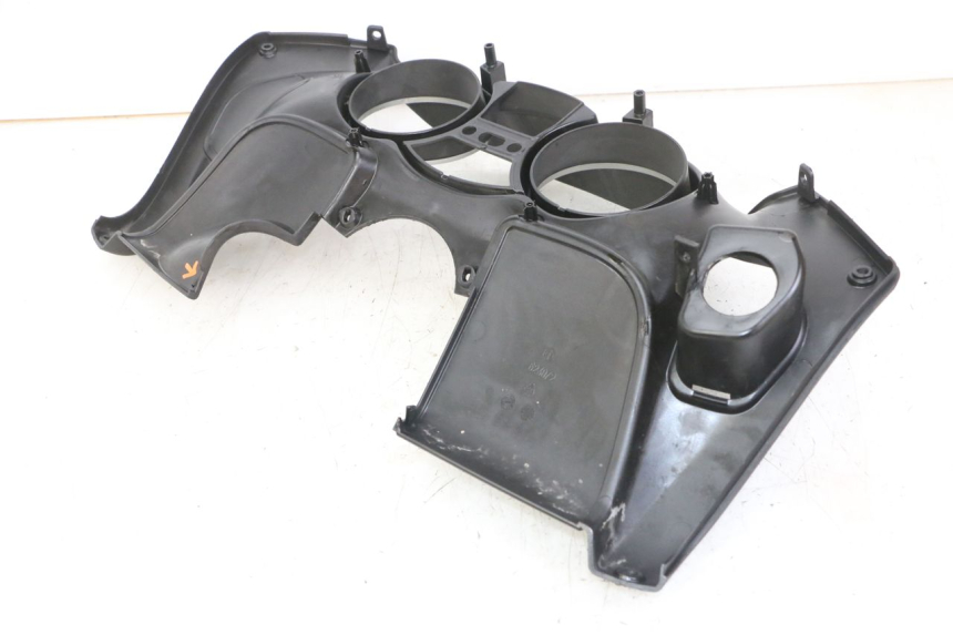 photo de ENTOURAGE COMPTEUR PIAGGIO MP3 LT 400 (2007 - 2012)