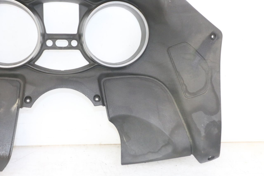 photo de ENTOURAGE COMPTEUR PIAGGIO MP3 LT 300 (2010 - 2016)