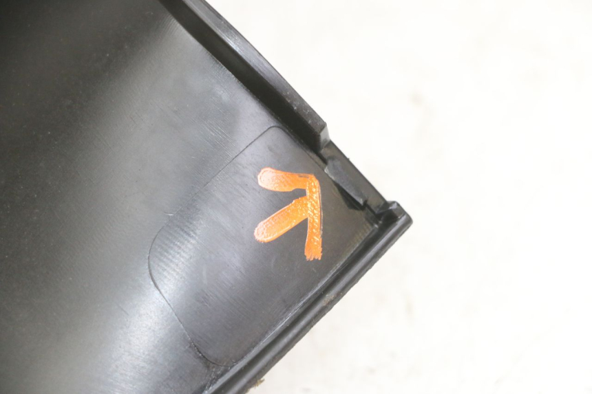 photo de ENTOURAGE COMPTEUR PIAGGIO MP3 LT 300 (2010 - 2016)