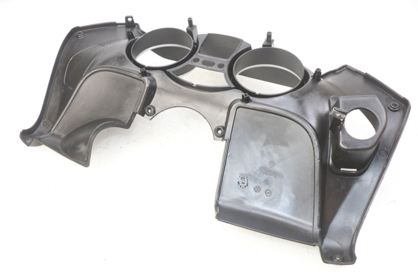 photo de ENTOURAGE COMPTEUR PIAGGIO MP3 500 (2011 - 2015)