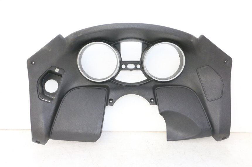 photo de ENTOURAGE COMPTEUR PIAGGIO MP3 RL 250 (2007 - 2010)