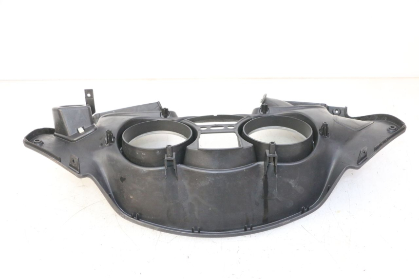 photo de ENTOURAGE COMPTEUR PIAGGIO MP3 RL 250 (2007 - 2010)