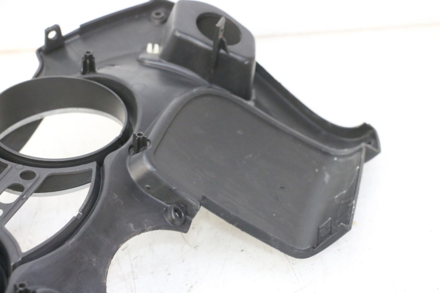 photo de ENTOURAGE COMPTEUR PIAGGIO MP3 RL 250 (2007 - 2010)