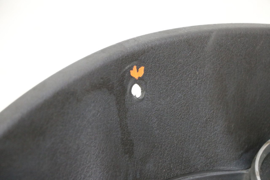 photo de ENTOURAGE COMPTEUR PIAGGIO MP3 RL 250 (2007 - 2010)