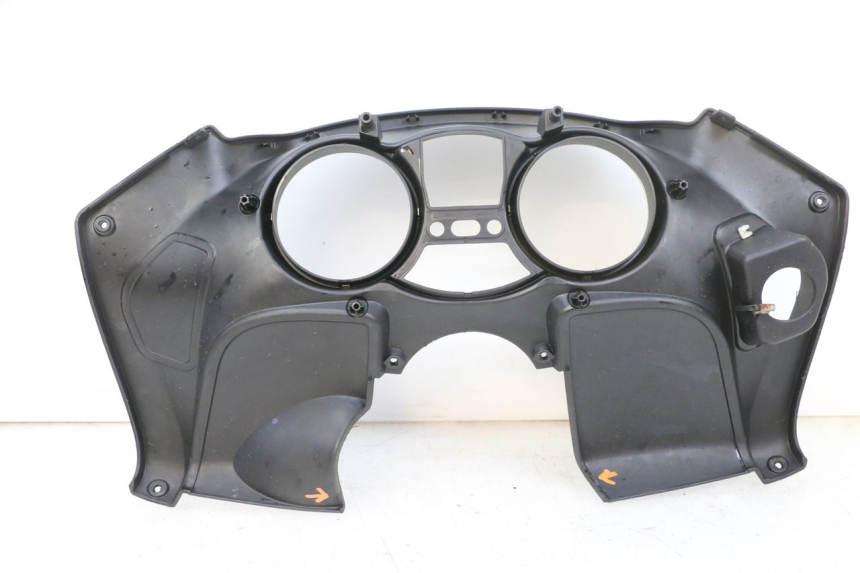 photo de ENTOURAGE COMPTEUR PIAGGIO MP3 125 (2006 - 2014)