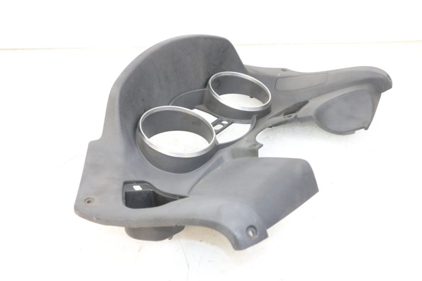 photo de ENTOURAGE COMPTEUR PIAGGIO MP3 125 (2006 - 2014)