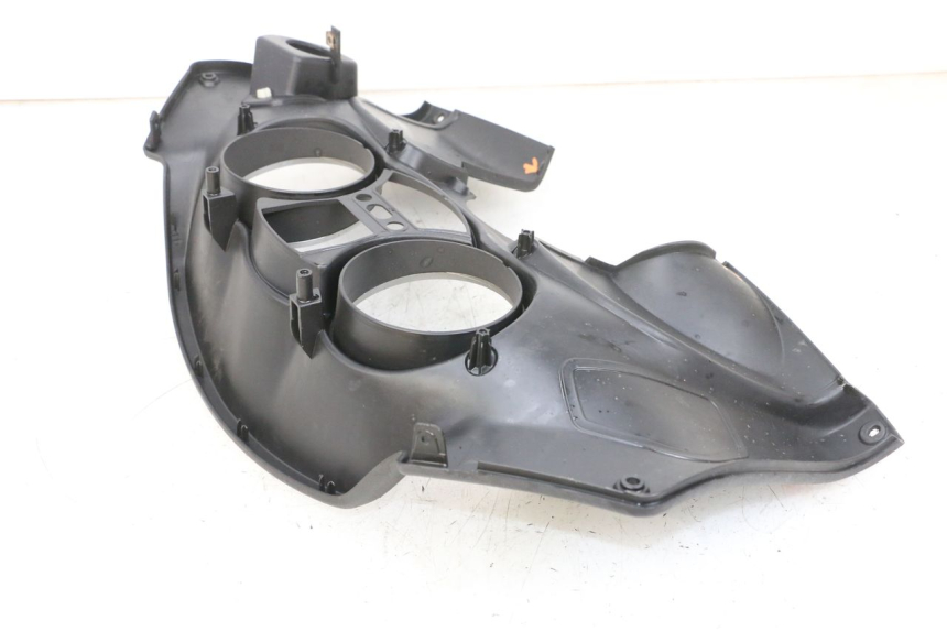 photo de ENTOURAGE COMPTEUR PIAGGIO MP3 125 (2006 - 2014)