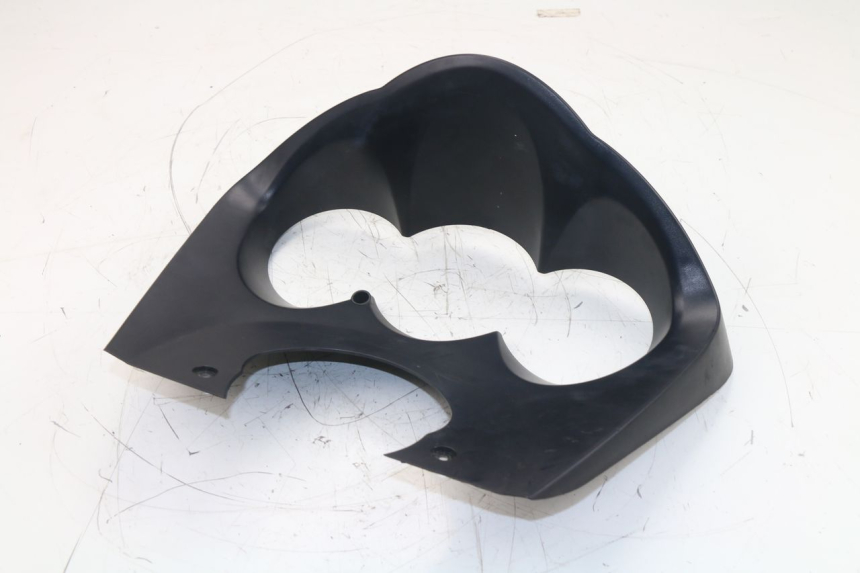 photo de ENTOURAGE COMPTEUR PEUGEOT SATELIS 125 (2013 - 2018)