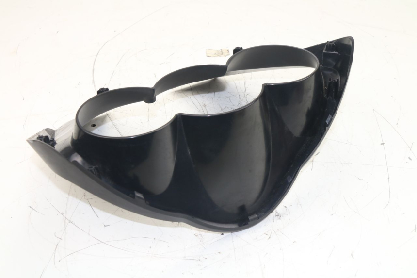 photo de ENTOURAGE COMPTEUR PEUGEOT SATELIS 125 (2013 - 2018)