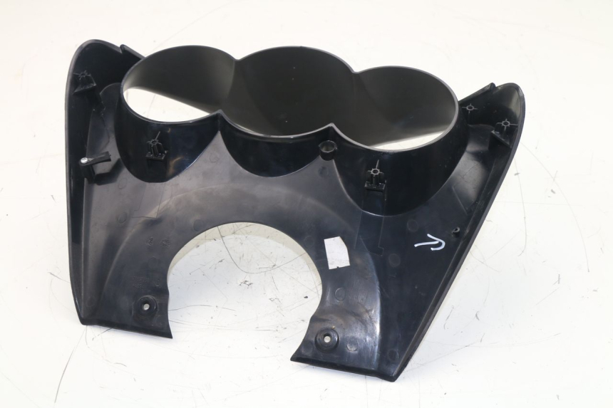 photo de ENTOURAGE COMPTEUR PEUGEOT SATELIS 125 (2013 - 2018)