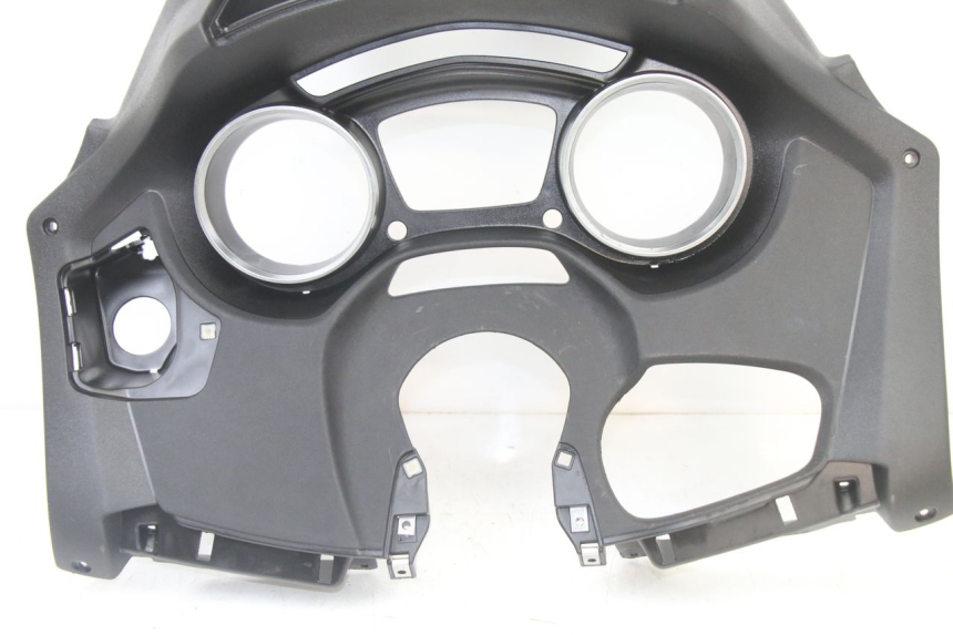 photo de ENTOURAGE COMPTEUR PIAGGIO MP3 500 (2014 - 2016)