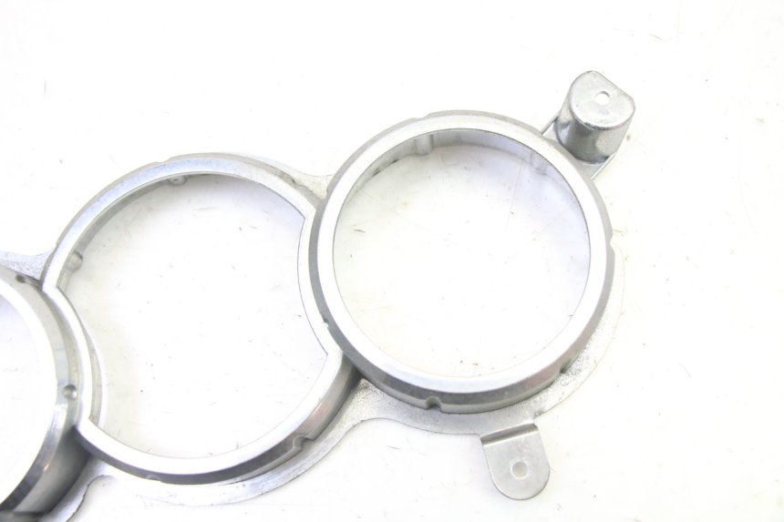 photo de ENTOURAGE COMPTEUR PEUGEOT SATELIS 250 (2006 - 2012)