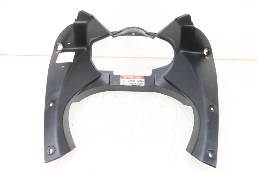 photo de ENTOURAGE COMPTEUR YAMAHA TDM ABS 900 (2002 - 2014) - Points de fixation