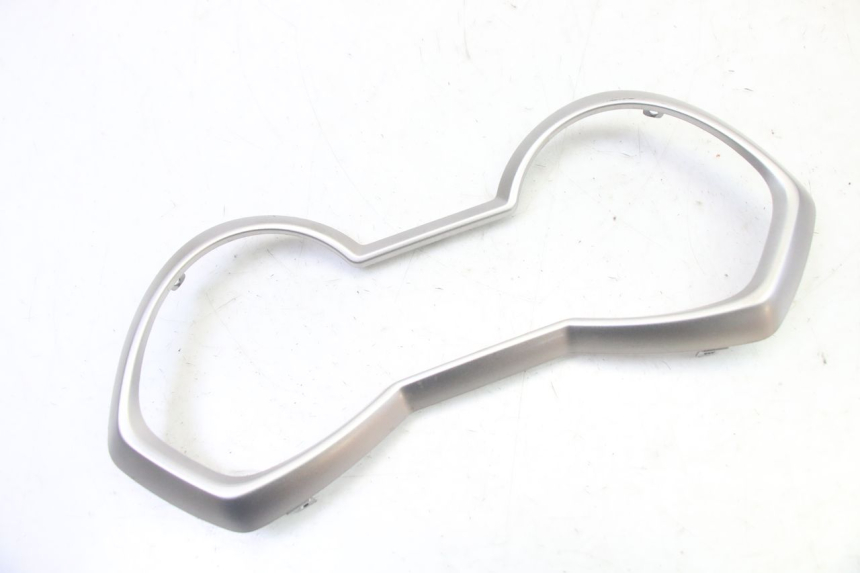 photo de ENTOURAGE COMPTEUR YAMAHA XMAX X-MAX 125 (2021 - 2025)