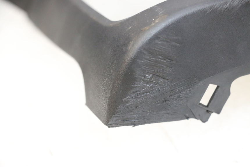 photo de ENTOURAGE COMPTEUR YAMAHA X-MAX XMAX 125 (2010 - 2013) - Détail de la pièce