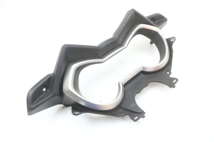 photo de ENTOURAGE COMPTEUR YAMAHA XMAX X-MAX ABS 125 (2017 - 2020)