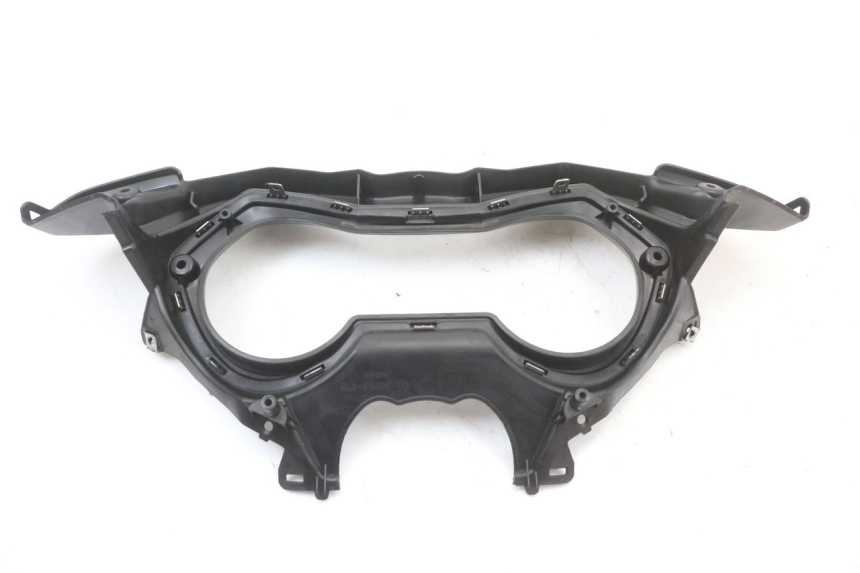 photo de ENTOURAGE COMPTEUR YAMAHA XMAX X-MAX ABS 125 (2017 - 2020)