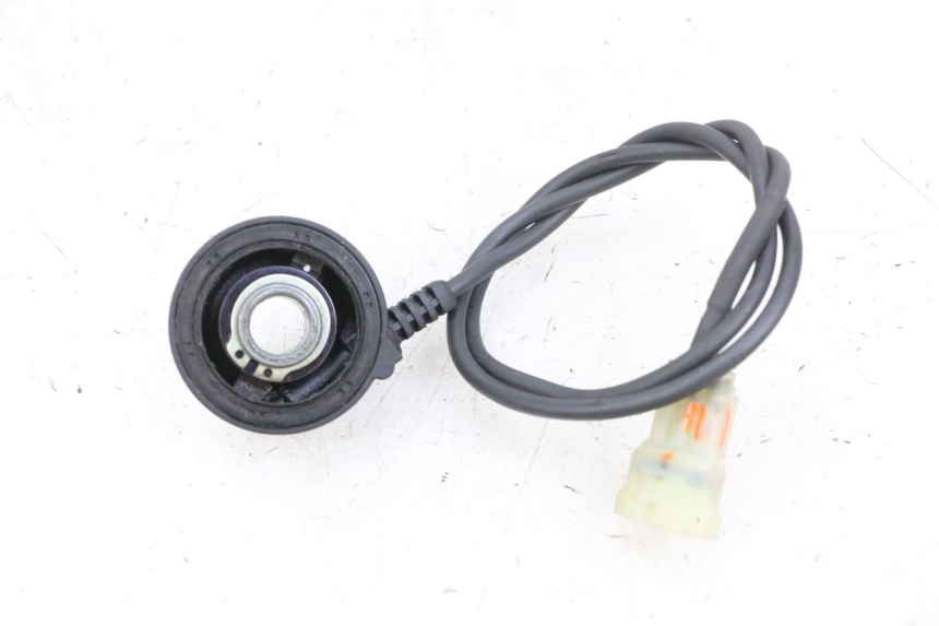 photo de ENTRAINEUR COMPTEUR YAMAHA XMAX X-MAX 125 (2006 - 2009) - Gros plan technique