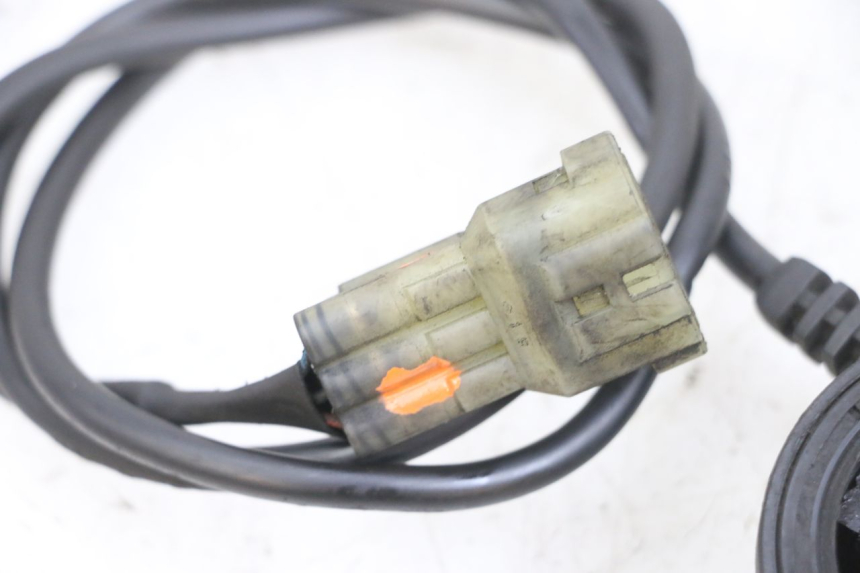 photo de ENTRAINEUR COMPTEUR YAMAHA XMAX X-MAX 125 (2006 - 2009) - Gros plan technique