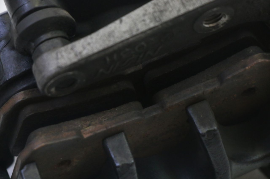 photo de ÉTRIER DE FREIN ARRIÈRE SUZUKI BURGMAN 125 (2007 - 2014)