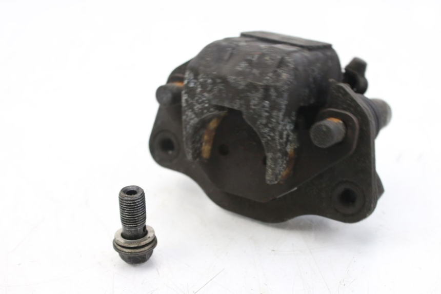 photo de ÉTRIER DE FREIN ARRIÈRE PEUGEOT CITYSTAR 50 (2013 - 2017)