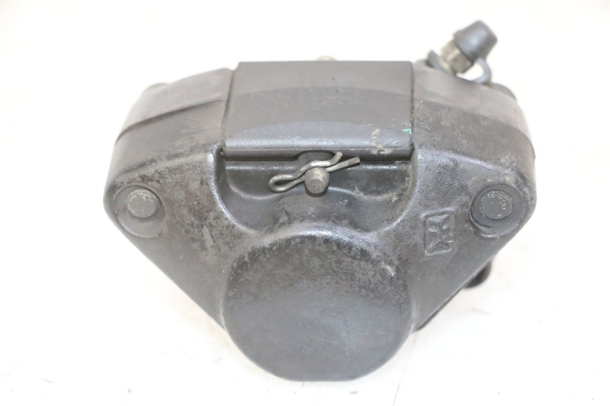 photo de ÉTRIER DE FREIN ARRIÈRE SYM FIDDLE 3 III 125 (2014 - 2020)