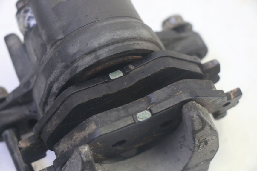 photo de ÉTRIER DE FREIN ARRIÈRE YAMAHA FJR ABS 1300 (2006 - 2012) - Pièce contrôlée