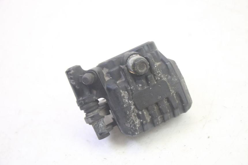 photo de ETRIER FREIN ARRIERE PIAGGIO MP3 HPE 350 (2018 - 2020) - Autre angle de vue